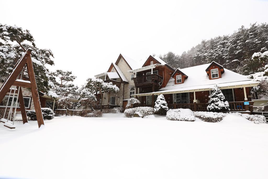 平昌郡 Bench Houseヴィラ エクステリア 写真